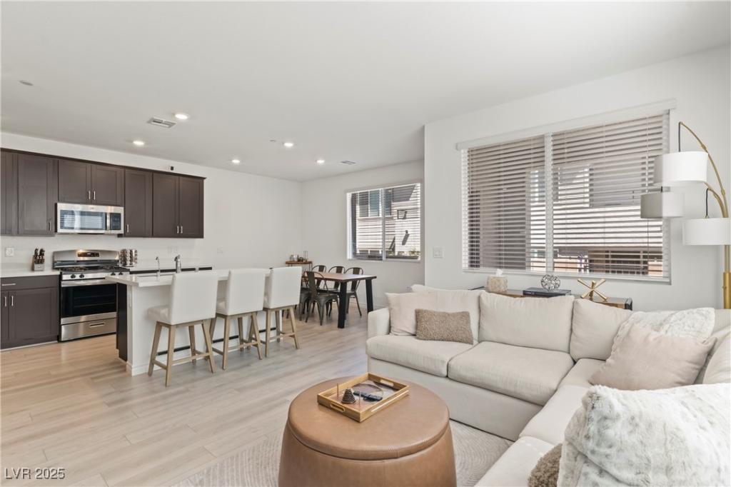 MLS #2728879 image #0