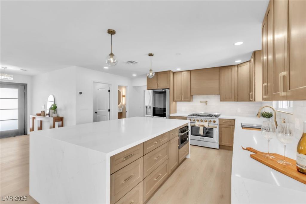 MLS #2728942 image #0