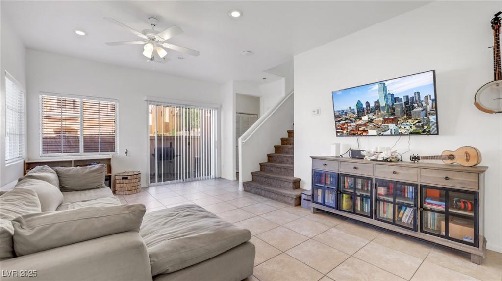 MLS #2729245 image #0