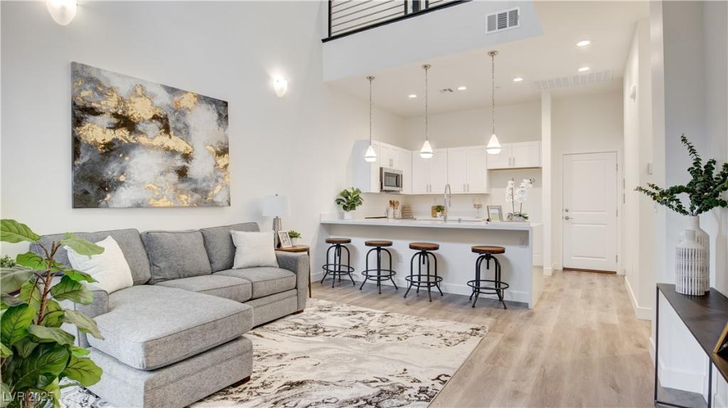 MLS #2729627 image #0