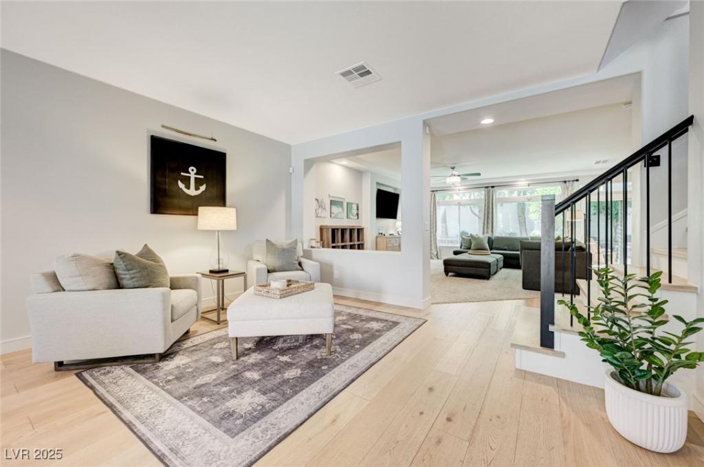 MLS #2729682 image #0