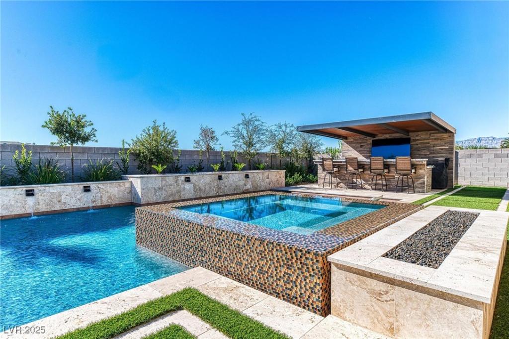 MLS #2730122 image #0