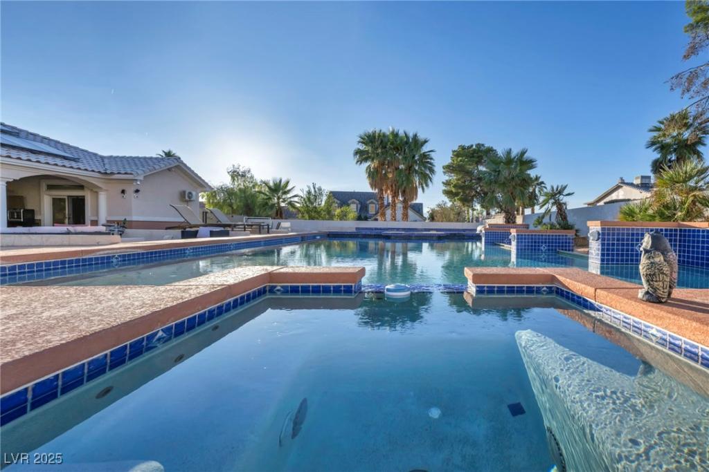 MLS #2730693 image #0