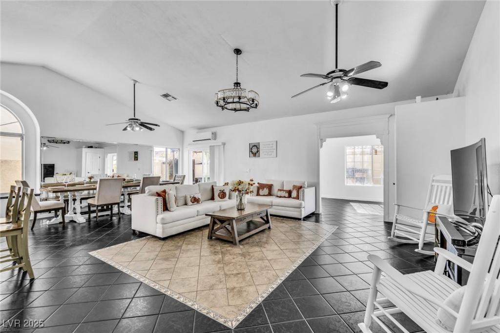 MLS #2730718 image #0