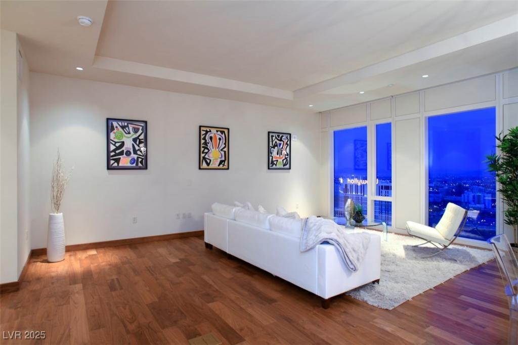 MLS #2730793 image #0