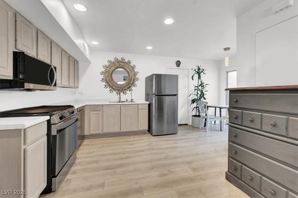 MLS #2730893 image #0