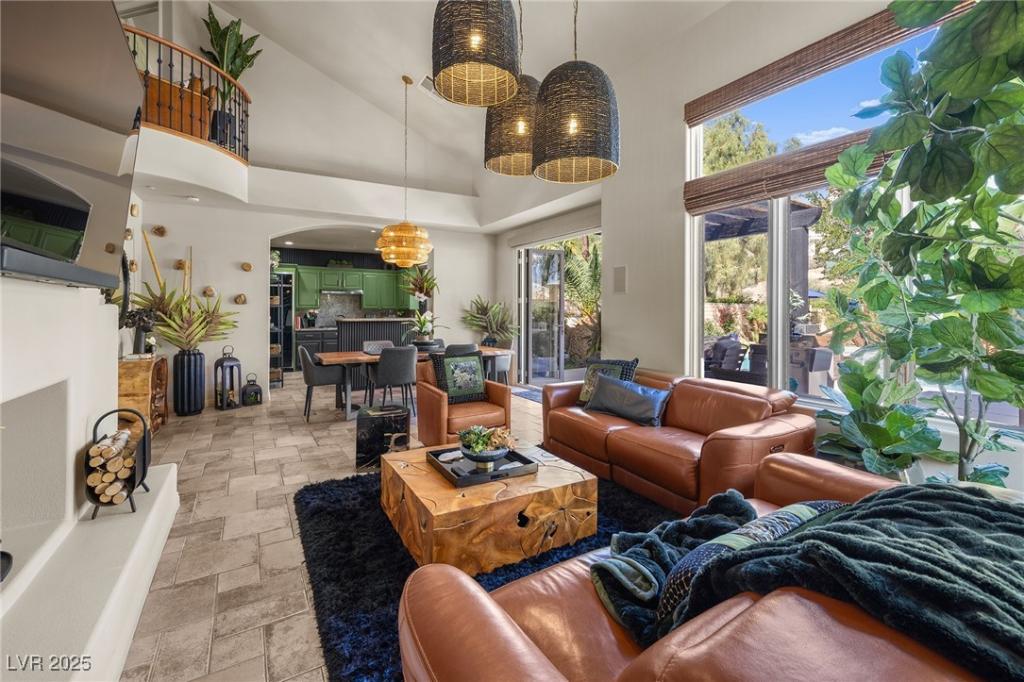 MLS #2731348 image #0