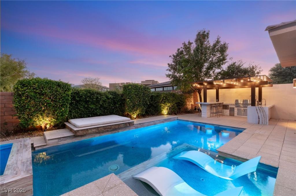 MLS #2731813 image #0