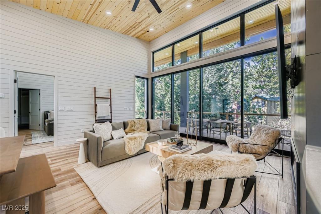 MLS #2732516 image #0