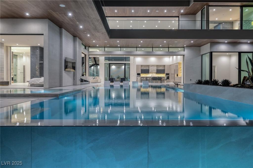 MLS #2732743 image #0