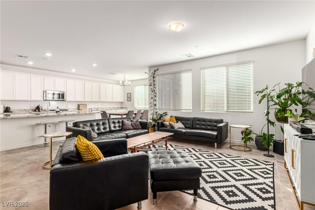 MLS #2732850 image #0