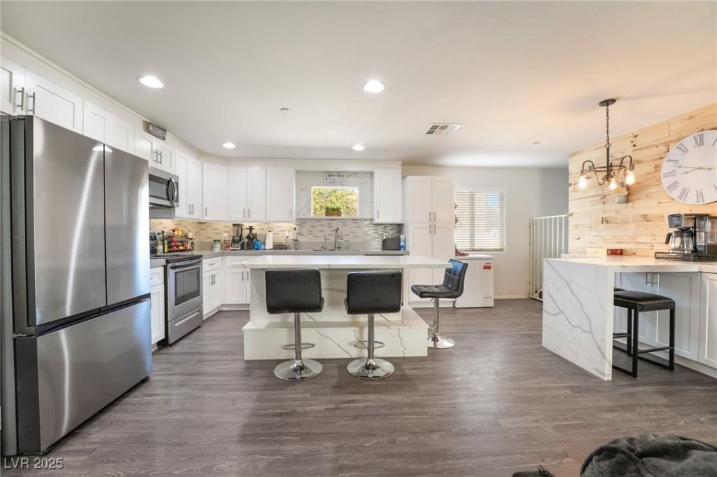 MLS #2732969 image #0