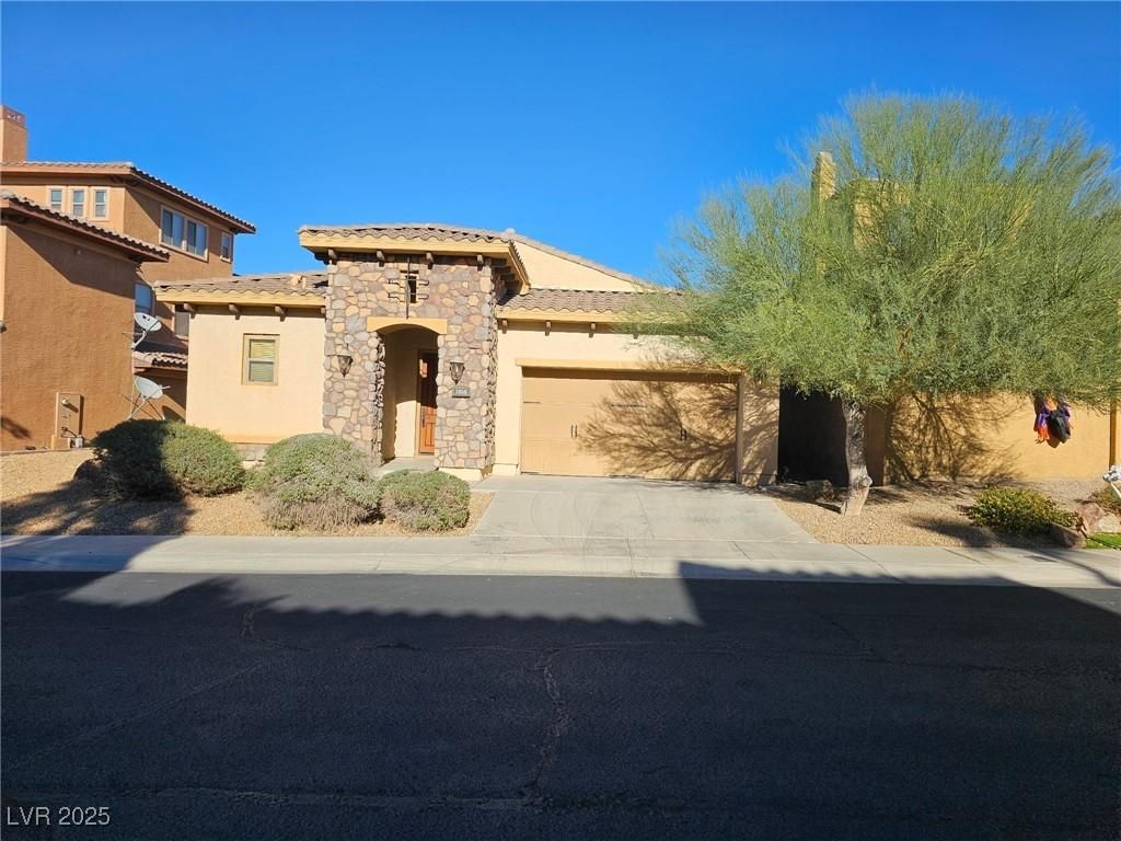 MLS #2733380 image #0