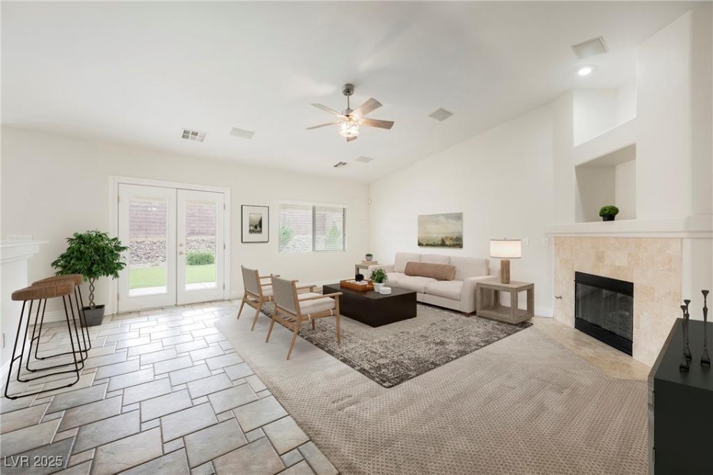 MLS #2733496 image #0