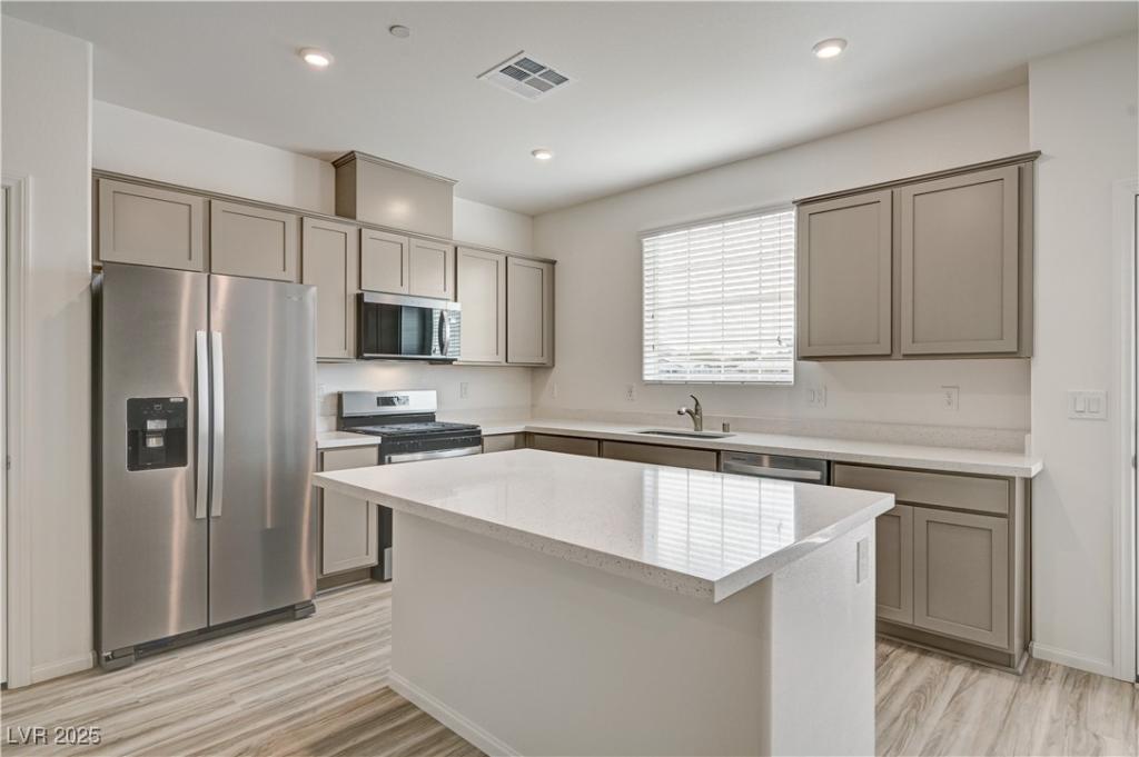 MLS #2733574 image #0