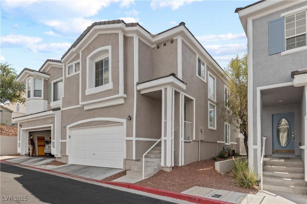 MLS #2733588 image #0