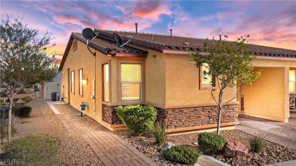 MLS #2733690 image #0