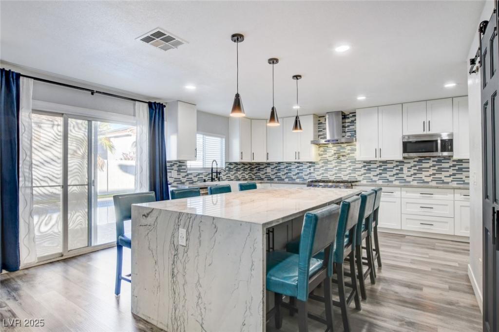 MLS #2734184 image #0