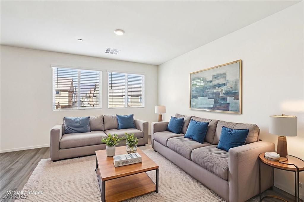 MLS #2734278 image #0