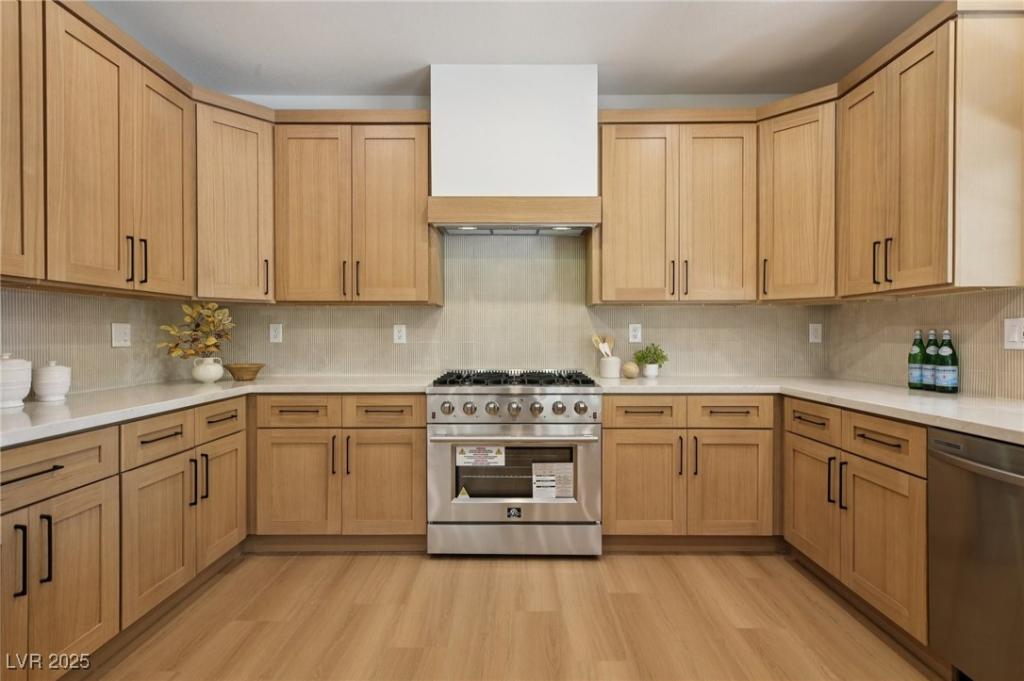 MLS #2734533 image #0