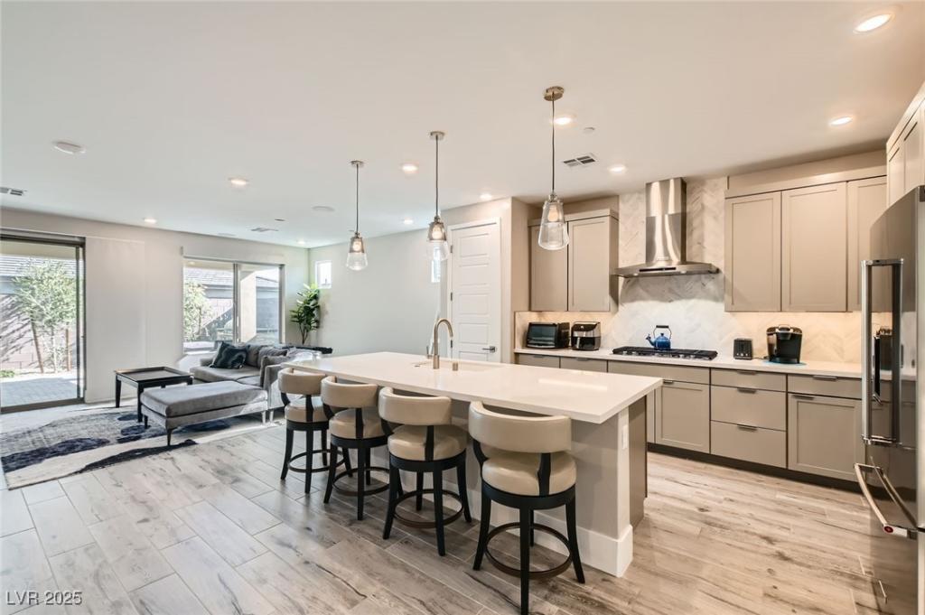 MLS #2734615 image #0