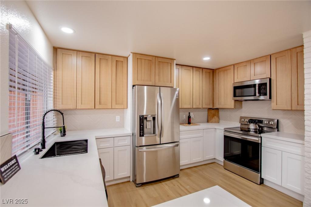 MLS #2735220 image #0