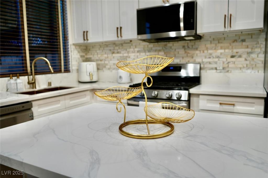 MLS #2735443 image #0