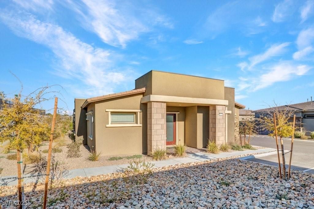 MLS #2735459 image #0