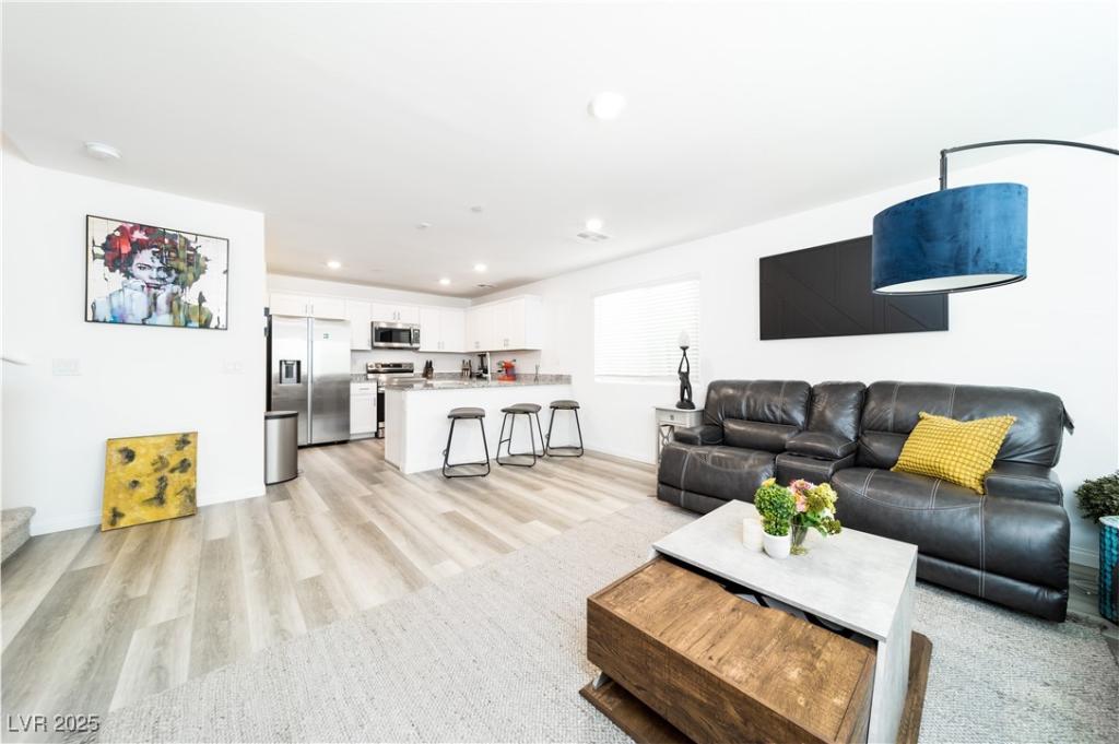 MLS #2735532 image #0