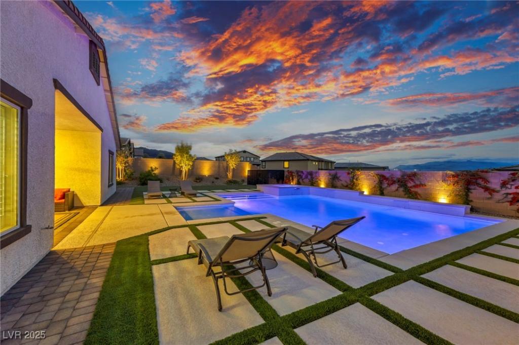 MLS #2735840 image #0