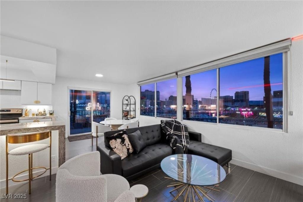 MLS #2735920 image #0