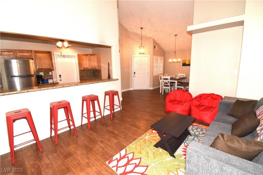 MLS #2735958 image #0