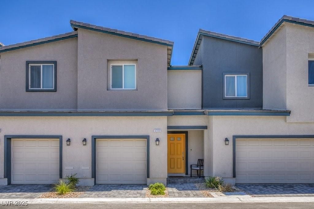 MLS #2736510 image #0