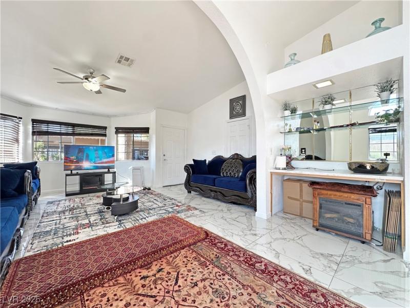 MLS #2736702 image #0