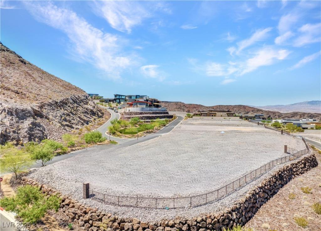 MLS #2736846 image #0