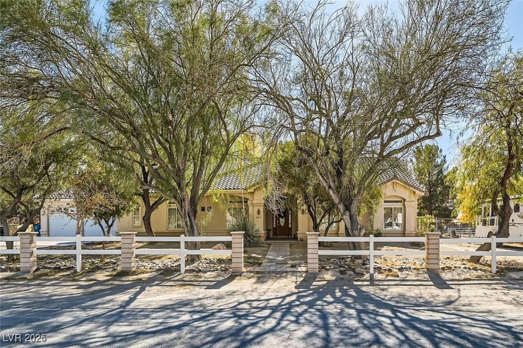 MLS #2736962 image #0