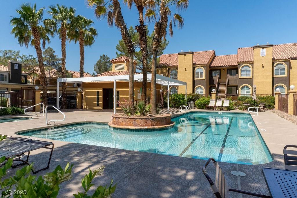 MLS #2737012 image #0