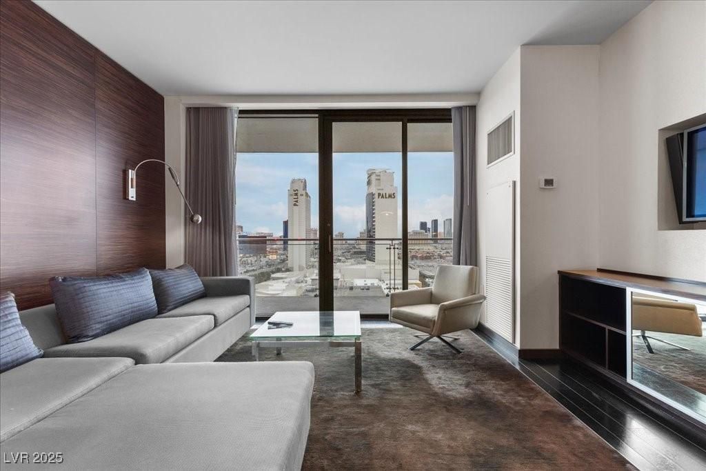 MLS #2737014 image #0