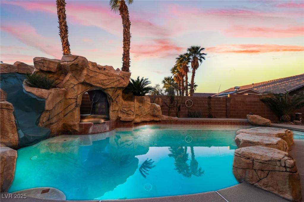 MLS #2737589 image #0