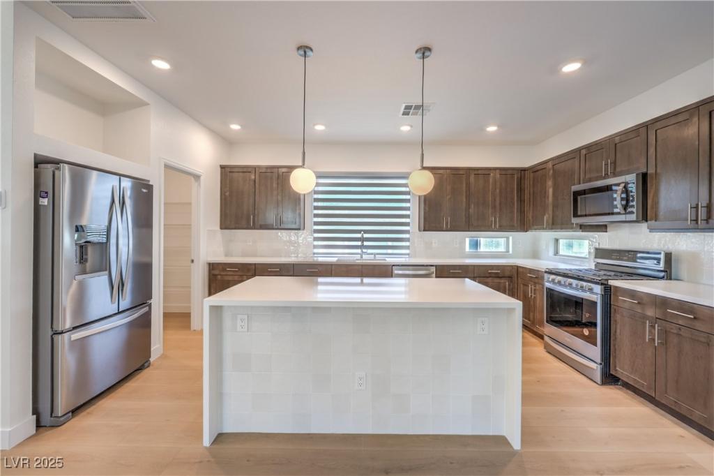 MLS #2737992 image #0