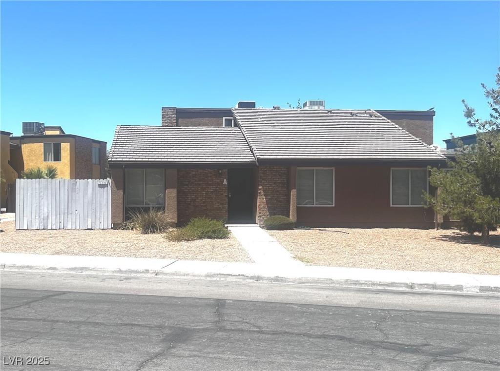 MLS #2738136 image #0