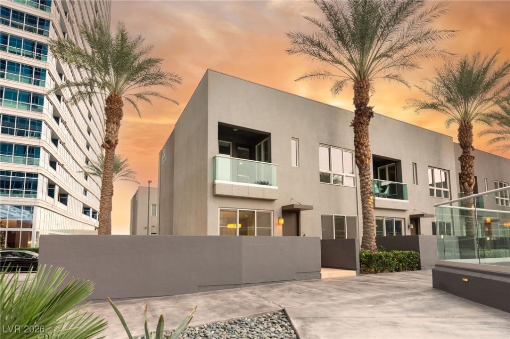 MLS #2738182 image #0