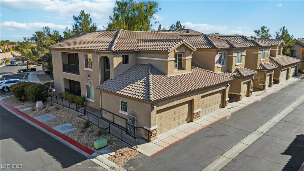 MLS #2738207 image #0