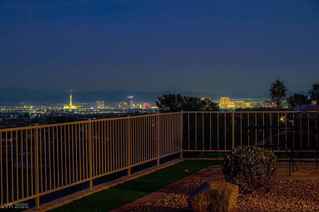 MLS #2738385 image #0