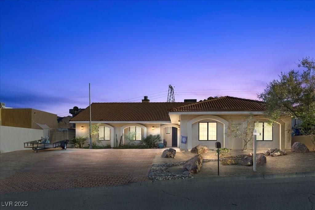 MLS #2738750 image #0