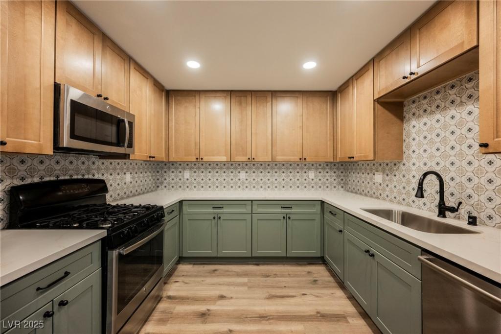 MLS #2738869 image #0