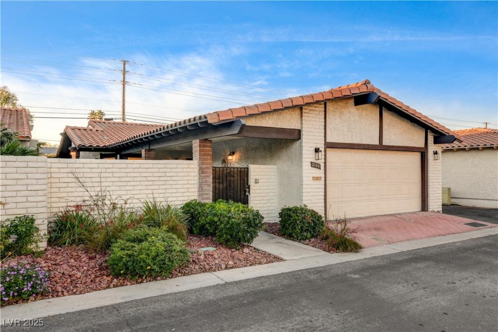 MLS #2739038 image #0