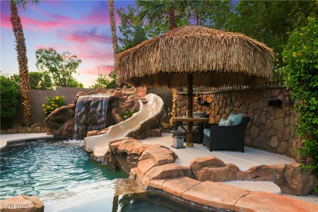 MLS #2739155 image #0