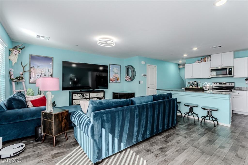 MLS #2739544 image #0