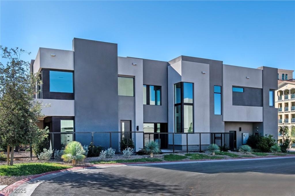 MLS #2739651 image #0